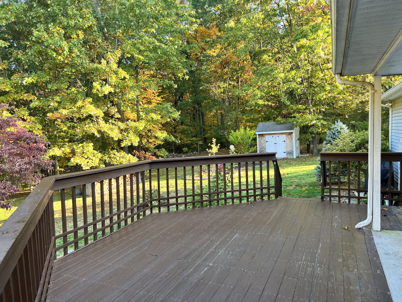 dream home house lake decking